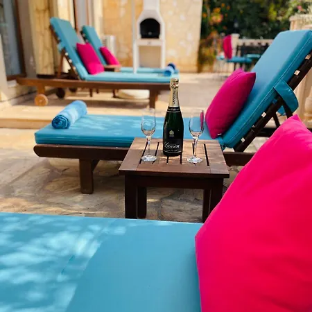 Kucuk Kalkan - 2 Bedroom Villa, Private Pool, Stunning Views Vila