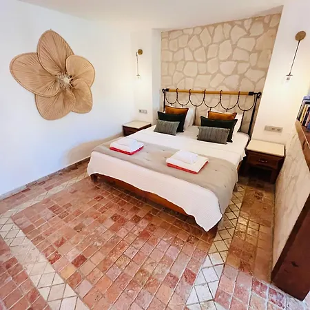 Vila Kucuk Kalkan - 2 Bedroom Villa, Private Pool, Stunning Views