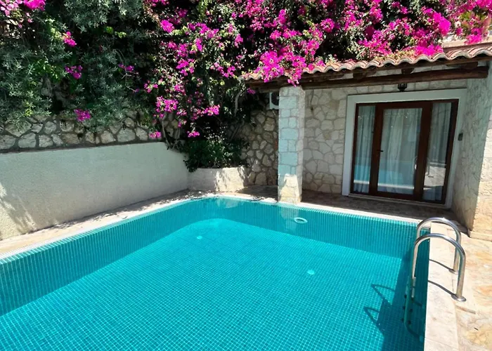 Kucuk Kalkan - 2 Bedroom Villa, Private Pool, Stunning Views فيلة