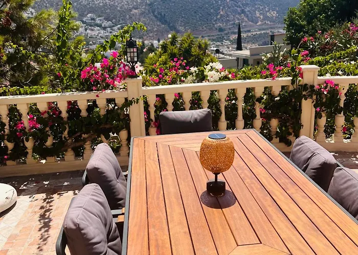 فيلة Kucuk Kalkan - 2 Bedroom Villa, Private Pool, Stunning Views *
