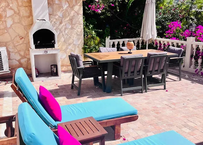 Kucuk Kalkan - 2 Bedroom Villa, Private Pool, Stunning Views كاس