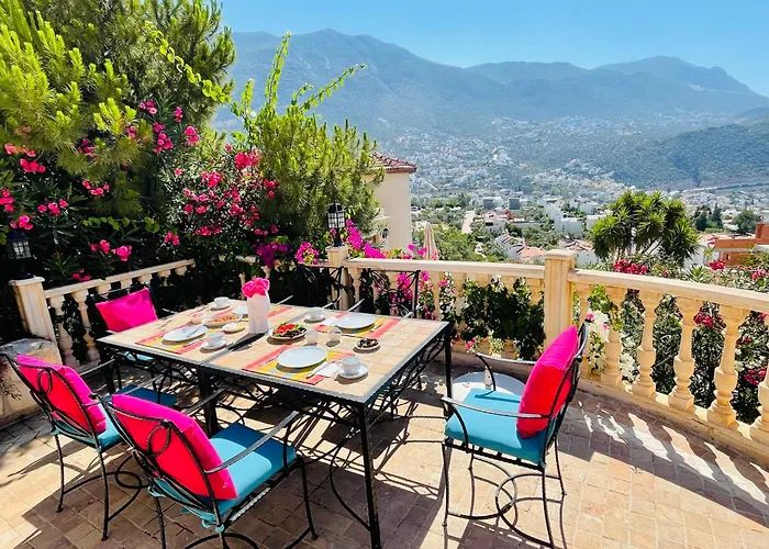 Kucuk Kalkan - 2 Bedroom Villa, Private Pool, Stunning Views فيلة