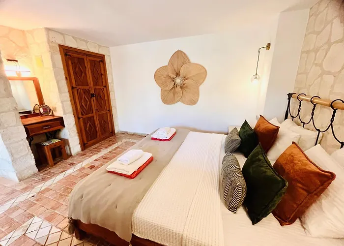 Kucuk Kalkan - 2 Bedroom Villa, Private Pool, Stunning Views فيلة كاس